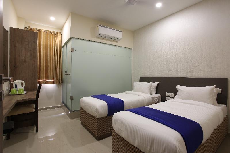 Ocean Suites Hotel ムンバイ エクステリア 写真